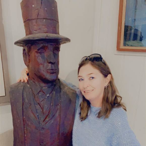 Meet your Posher, Sharon - Picture 1 of 1